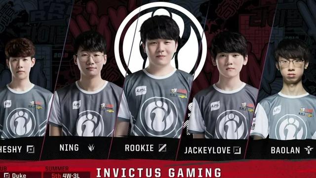 的舞台上 的舞台上