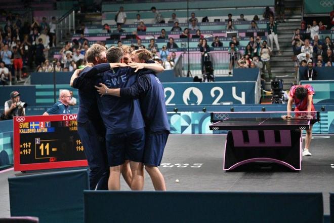 力球员安东 力球员安东