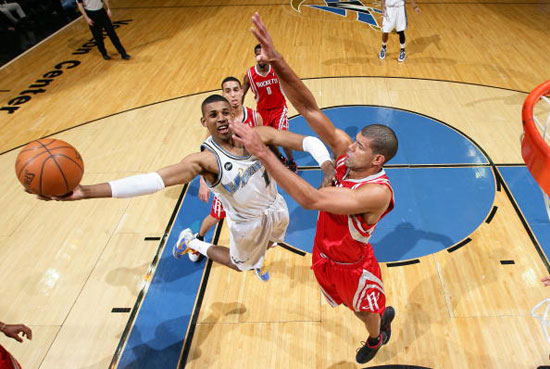 控制中场失 控制中场失