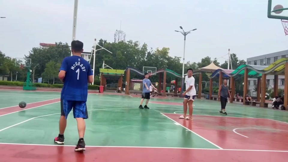 类似回合里 类似回合里